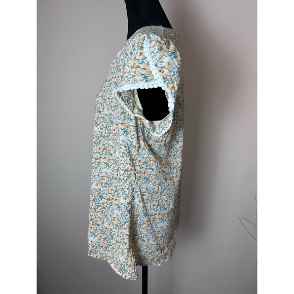 NWT Anna-Kaci Floral Collarless V-Neck Short Puff Sleeve Blouse Tunic Size M - Picture 5 of 5